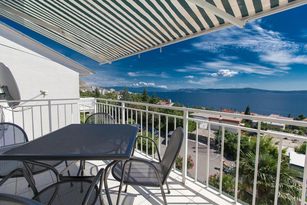 Apartments Gajdasic Crikvenica Exteriör bild