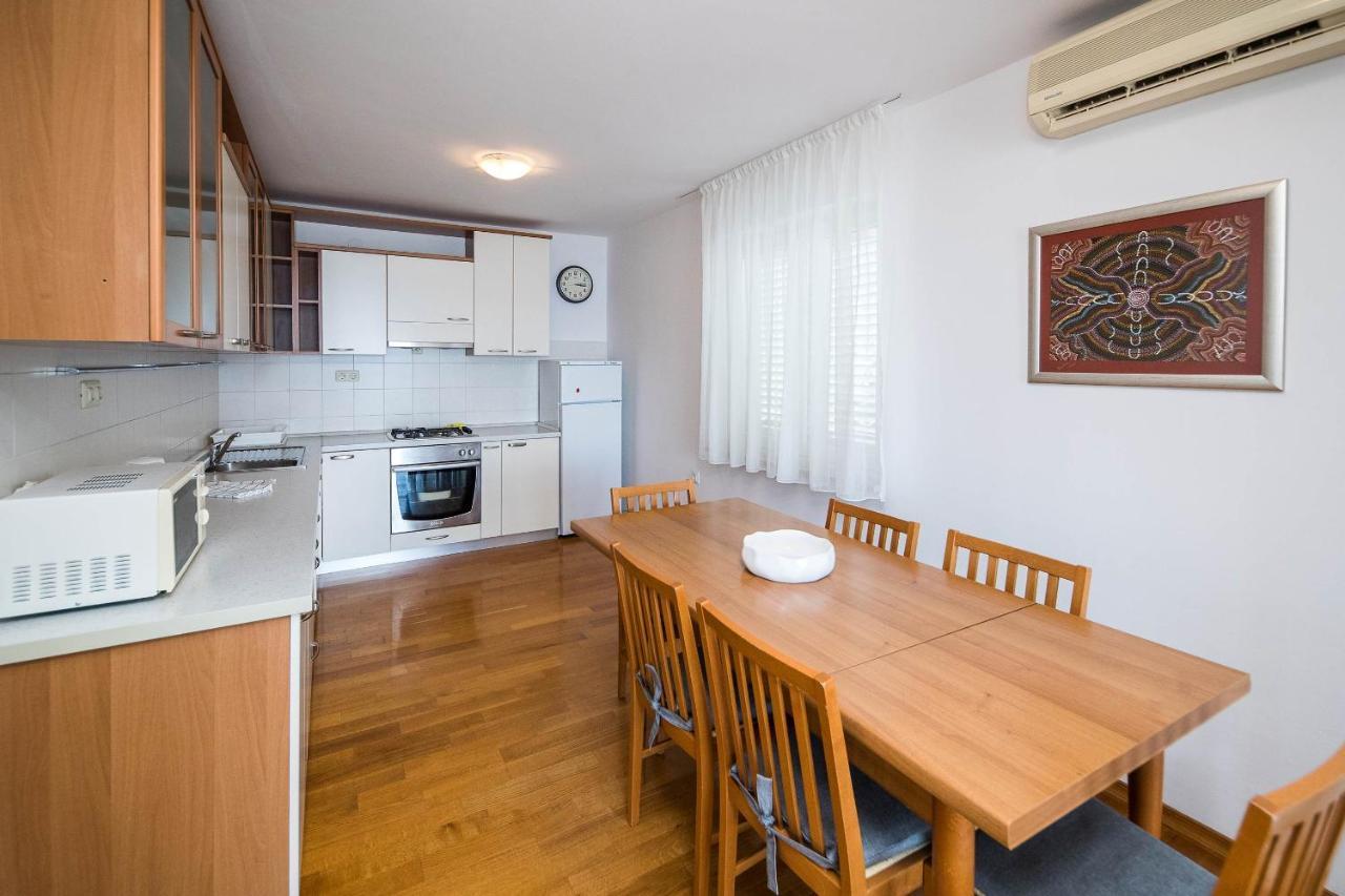 Apartments Gajdasic Crikvenica Exteriör bild